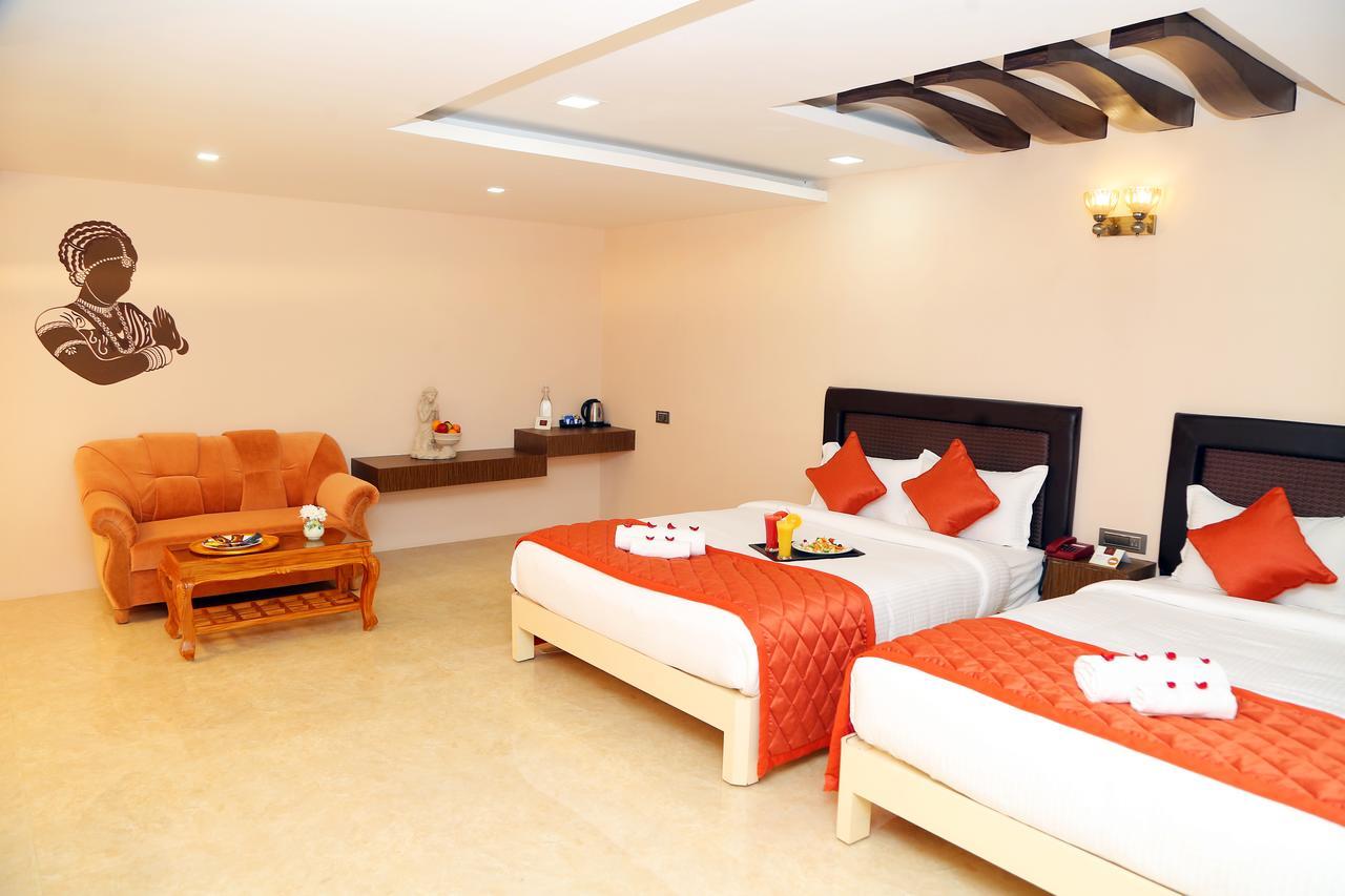 Athena Hotel Tiruvannamalai Bagian luar foto